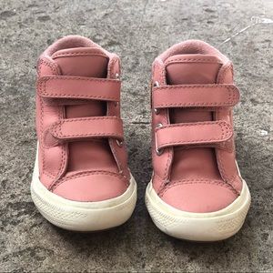 Leather Converse Boots for all year long US 7